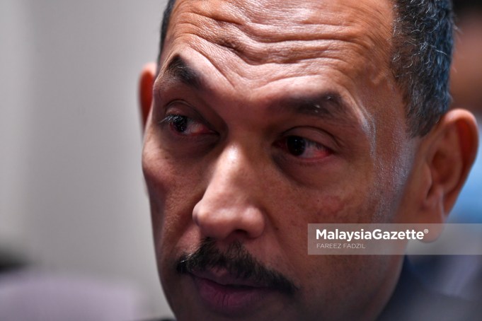 murder case debt loan Bidor oil palm estate Perak Police Chief, Datuk Mior Faridalathrash Wahid students die of Covid-19 vaccine SMK Tasek Damai