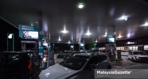 petrol station fuel price operating hours convenience store eatery