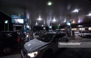 petrol station fuel price operating hours convenience store eatery