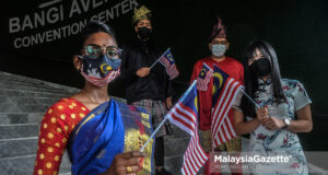 racial politics multi races people merdeka malaysia flag national day