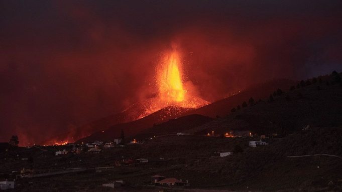 _120682566_eruption_getty