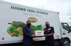 Minyak masak Peladang sasar jualan satu juta botol setahun