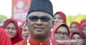 Idris Haron Melaka Chief Minister Ab Rauf Yusoh