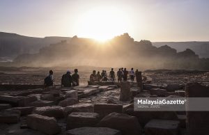 Sisa Kehancuran Kaum Tsamud di Kota Madain Saleh