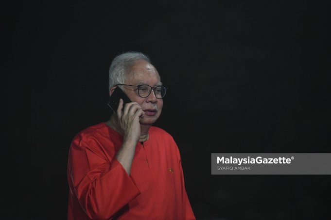 MGF0611021_NAJIB RAZAK MAKAN MALAM_04