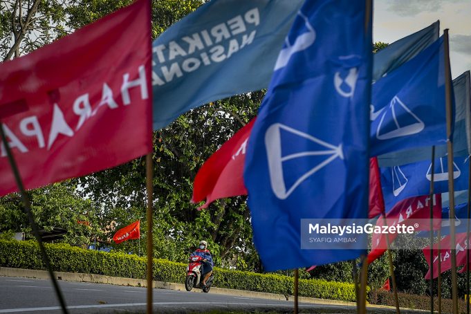 Barisan Nasional BN wins Johor state election Perikatan Nasional Pakatan Harapan opposition A. Kadir Jasin