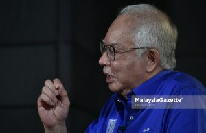 Datuk Seri Najib Razak land gift award bungalow Mahathir Mohamad Anwar Ibrahim debate live Sapura Energy