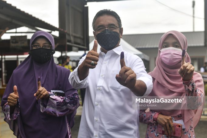 MGF2011021_ADLY MEMBUANG UNDI_05