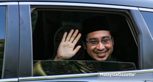 Wan Ahmad Fayshal Wan Ahmad Kamal Covid-19 positive Deputy Minister