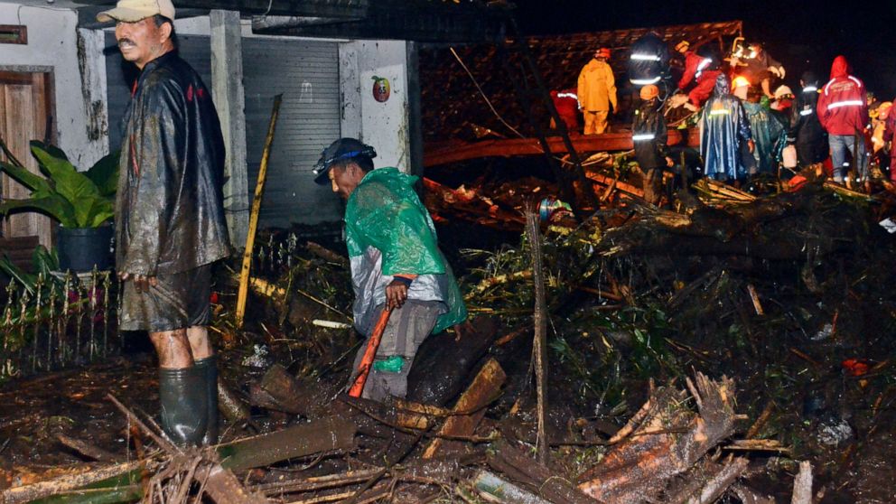 6 Korban Banjir Di Indonesia