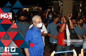 PRN Melaka : Pemimpin Barisan Nasional Tiba Di Command Centre