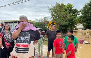 Anak saya belum makan, harap ada bantuan – Mangsa banjir