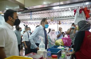 Opposition Chief, Datuk Seri Anwar Ibrahim is trying to bring the price hike issues to the Parliament as soon as possible as the price control mechanism is too slow.