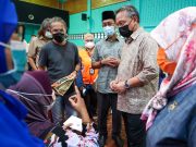Amy Search curi tumpuan mangsa banjir