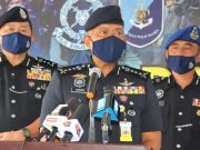 Johor Police Chief, Datuk Kamarul Zaman Mamat fake Covid-19 vaccination certificates certs private clinic