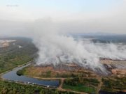 Pas P.Pinang gesa kerajaan negeri beri penjelasan kebakaran tapak pelupusan sampah The school session for 10 schools had to be postponed for three days beginning tomorrow following the air pollution due to the fire at the Pulau Burung landfill