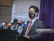 SC akan panggil Azam Baki Chief Commissioner of the Malaysian Anti-Corruption Commission (MACC), Tan Sri Azam Baki at a news conference on his shares ownership controversy at the Headquarters of MACC in Putrajaya. PIX: HAZROL ZAINAL / MalaysiaGazette / 05 JANUARY 2022.