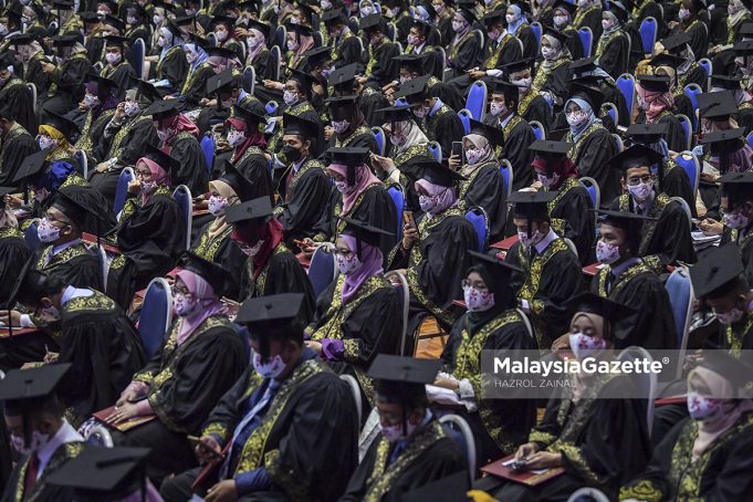 tertiary education graduates convocation universities UTHM