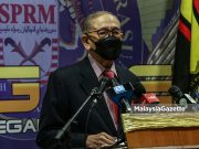Siasatan terhadap Azam masih terbuka, LPPR tak halang The Chairman of Anti-Corruption Advisory Board (LPPR), Tan Sri Abu Zahar Ujang at a news conference on the share ownership allegation involving the Chief Commissioner of the Malaysian Anti-Corruption Commission (MACC), Tan Sri Azam Baki at the Headquarters of MACC in Putrajaya. PIX: MOHD ADZLAN / MalaysiaGazette / 11 JANUARI 2022.