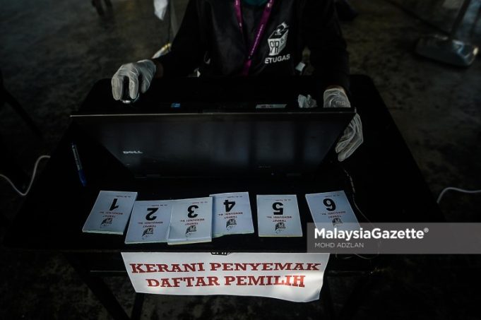 automatic voters registration election commission undi18