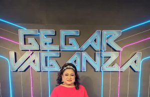 Adibah Noor tempah 1,000 baju dengan Ezuwan Ismail
