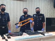 3 lelaki pecah masuk pasar raya dicekup