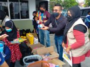 Usahawan pusat cuci kereta tawar klinik bergerak bantu 200 mangsa banjir