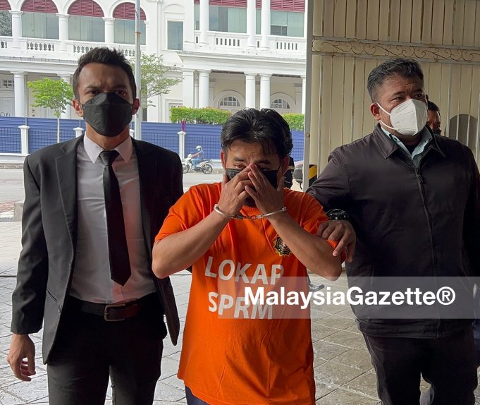 Three individuals, including the special aide to a Penang Exco have been remanded for four days to assist into investigation on false claims of programme involving hawkers amounting to a corruption value of over RM80,000