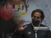 Warga emas, penerima vaksin Sinovac perlu ambil dos penggalak sebelum 1 Mac ini Minister of Health, Khairy Jamaluddin Abu Bakar at a special news conference on the latest development of Covid-19 at the Ministry of Health (MOH) in Putrajaya. PIX: AFFAN FAUZI / MalaysiaGazette / 07 FEBRUARY 2022 CAC Covid-19 assessment centre
