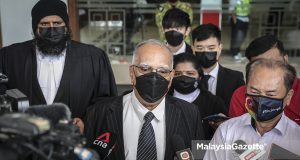 religious Muslim converts children mother habeas corpus Loh Siew Hong custodian rights