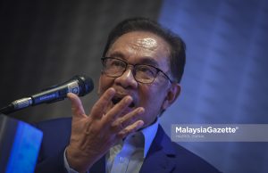 Debat dengan Najib: Anwar syor terbuka tanpa sekatan media