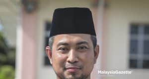 Calon Perikatan Nasional (PN) N.07 Bukit Kepong, Datuk Dr. Sahruddin Jamal hadir pada hari penamaan sempena Pilihan Raya Negeri (PRN) Johor di IKTBN Pagoh, Muar, Johor. Foto HAZROL ZAINAL, 26 FEBRUARI 2022.