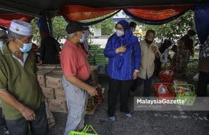 Akui tidak kekok santuni penduduk, netizen mula gelar YB – Fauziah Calon BN Penawar