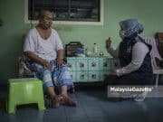 Calon Barisan Nasional Berkempen Rumah ke Rumah #PRNJohor