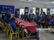 Cerita dongeng kluster mahkamah sudah lapuk – Tok Mat