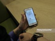 Surat cinta Anaqi untuk Mia, bukan dia yang tulis – Ibu