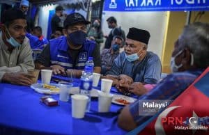 PRN Johor : Calon BN Bukit Pasir Ketengahkan Tiga Tawaran Untuk Rakyat