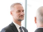 Leissner beli rumah AS$10 juta untuk kekasih di Malaysia guna wang 1MDB Tim Leissner Rohana Rozhan Astro CEO affair lover 1MDB scandal corruption Najib Razak