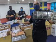 Warga emas jaga stor rokok seludup demi upah RM3,000