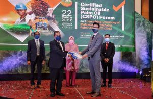 Zuraida lancar MSPO 2022 hapus prejudis terhadap minyak sawit