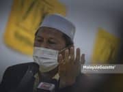 Nik Abduh ajak bincang lepas PRN – Najib Lep Calon Bebas N.08 Bukit Pasir, Kapt (B) Najib Lep bercakap pada sidang media khas sempena kempen Pilihan Raya Negeri (PRN) Johor di PDM Panchor, Pagoh, Johor. Foto HAZROL ZAINAL, 01 MAC 2022.
