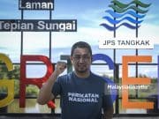 Sahruddin sedia galas tanggungjawab jika dipilih calon MB Calon Perikatan Nasional (PN) N.07 Bukit Kepong, Datuk Dr. Sahruddin Jamal bergambar selepas sesi walkabout sempena Pilihan Raya Negeri (PRN) Johor di sekitar bandar Grisek, Pagoh, Johor. Foto HAZROL ZAINAL, 05 MAC 2022.