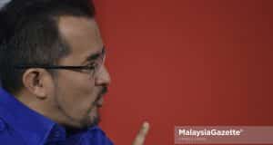 Asyraf Wajdi Dusuki EPF withdrawal UMNO