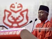 Pemimpin UMNO minum kopi bersama, senyum sampai telinga – Othman