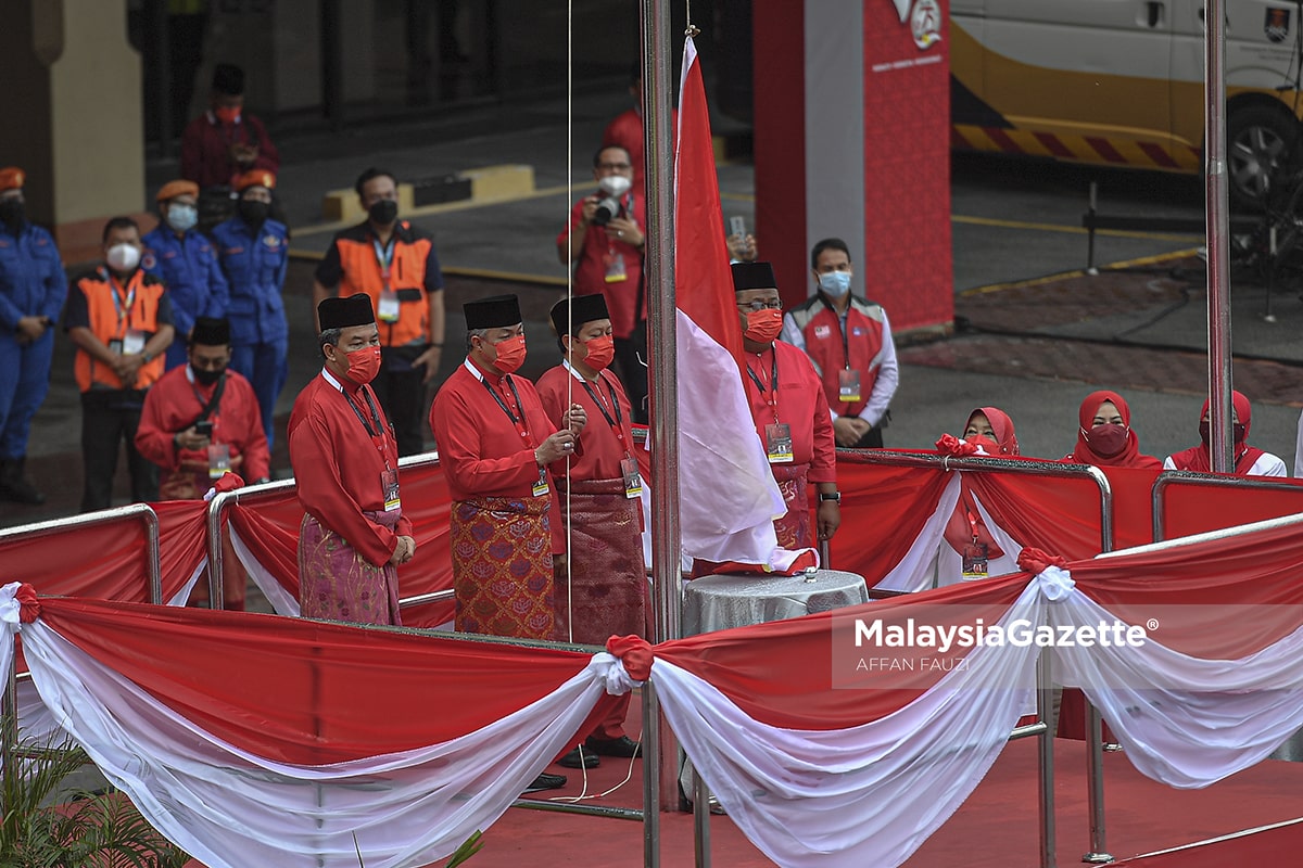 PAU2021 Bermula Hari Ini Selepas Zahid Naikkan Sang Saka Bangsa