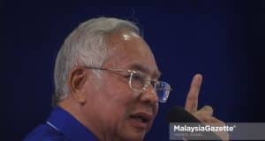 cash aid M40 B40 Najib Razak Anwar Ibrahim Sapura Energy debate 1MDB debt