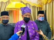 Naning membangun dan menyumbang kepada masyarakat