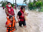Lima keluarga terjejas banjir kilat di Renggam dipindahkan ke PPS