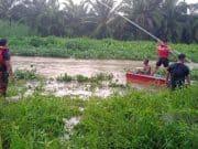 Kanak-kanak lelaki lemas, kereta terbabas ke dalam terusan air