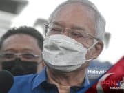 PRN Johor : Saya Boleh Debat Dengan Azmin Tapi Muka Dia Kabur – Najib